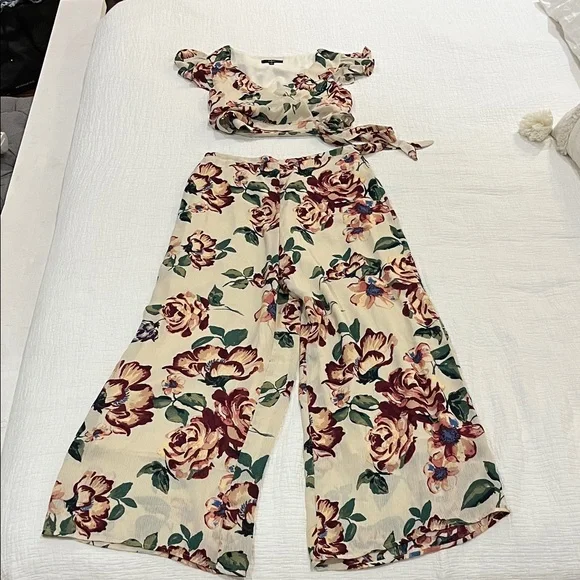 Lulu's Cream Two-Piece - Picture 3 of 4